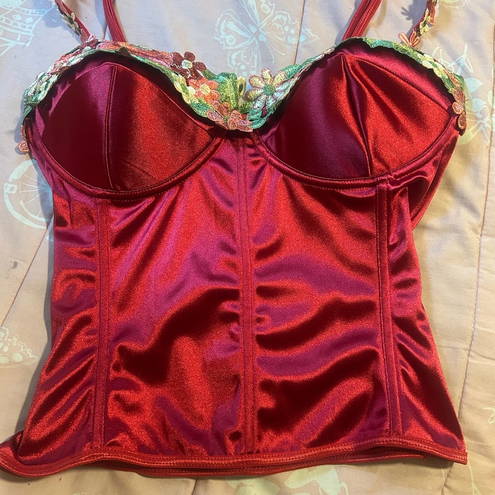 SHEIN Red Satin Crop Top with Floral Accents